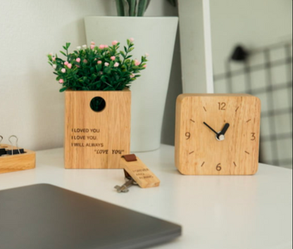 Square Table Clock