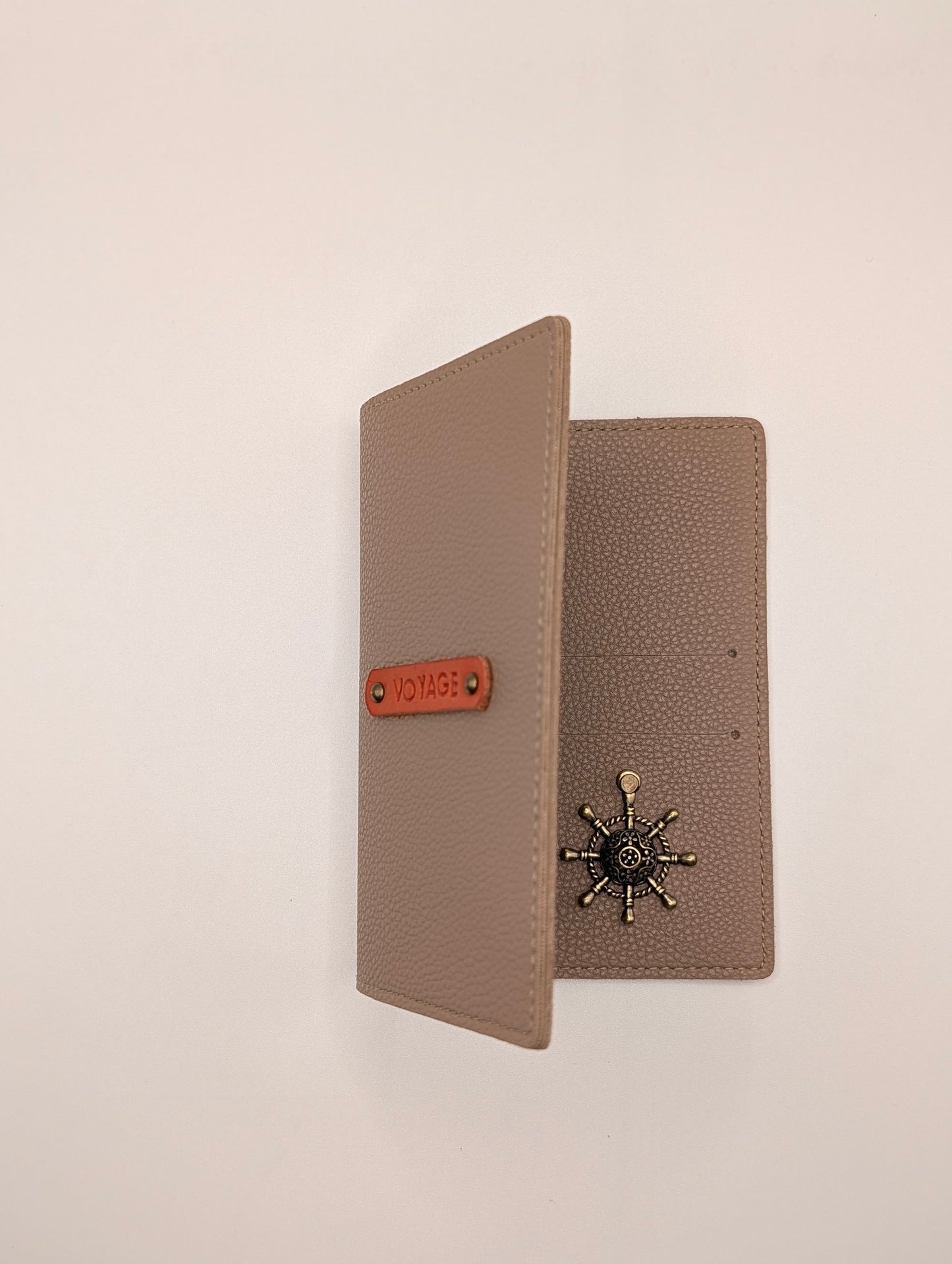 Taupe & Voyage Organizer/Passport Holder